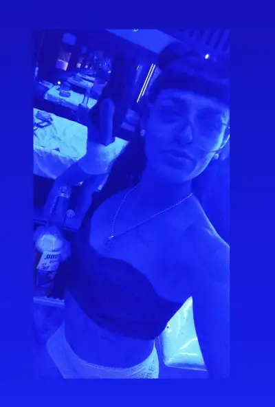 Nadia 26 años - Escort independiente Delta del Tigre, Uruguay